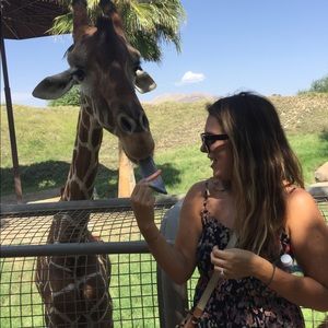 Meet your Posher, Alexandra